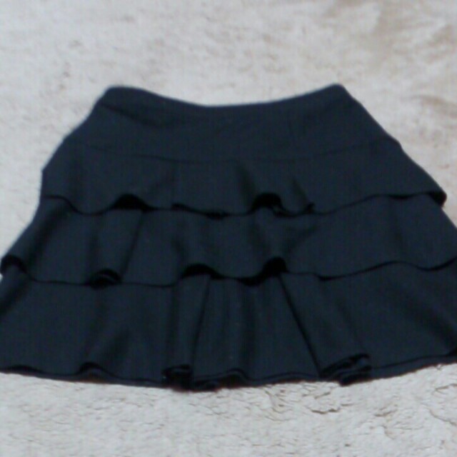 Le souk(ルスーク)のルスーク 3段スカート レディースのスカート(ひざ丈スカート)の商品写真