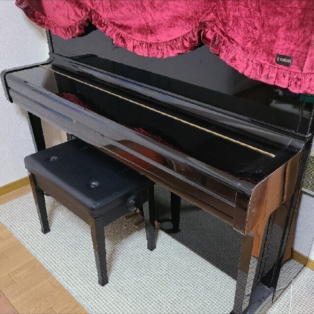 美品！！YAMAHA　アップライトピアノのサムネイル