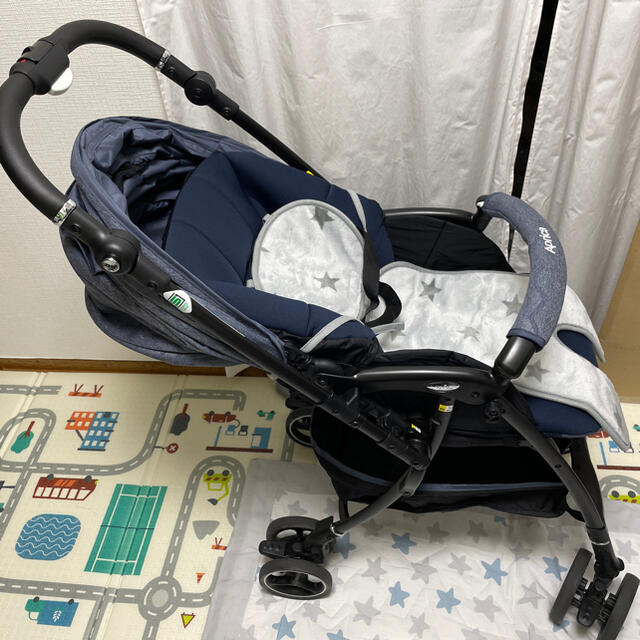 値下げ中!ラクーナ エアーコンパクト トイザらス限定 ベビーカー