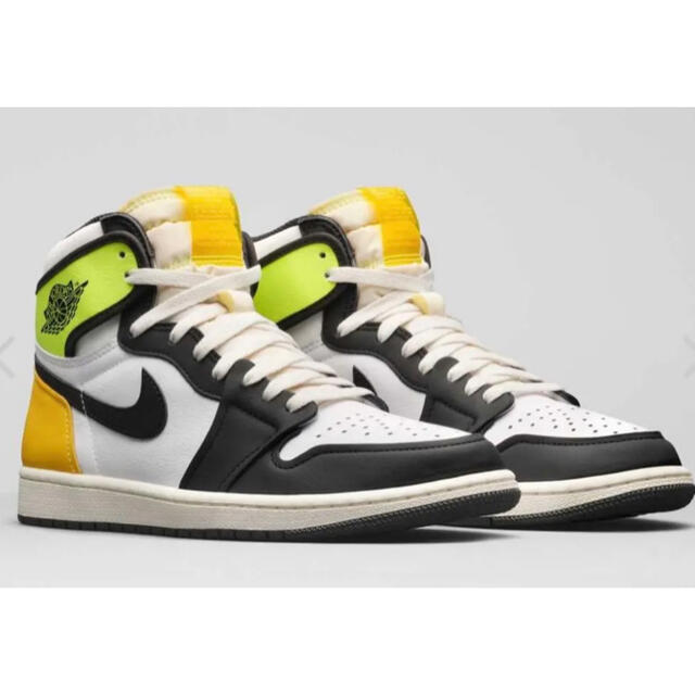 NIKE AIR JORDAN 1 RETRO HIGH OG  Volt 28