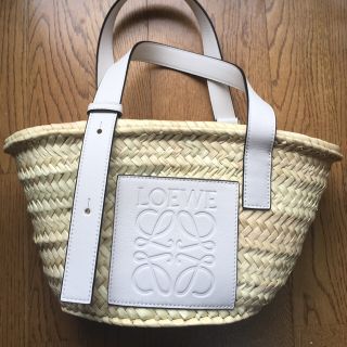 ロエベ(LOEWE)の【新品】LOEWE ロエベ バスケット かごバッグ ホワイトSサイズ(かごバッグ/ストローバッグ)