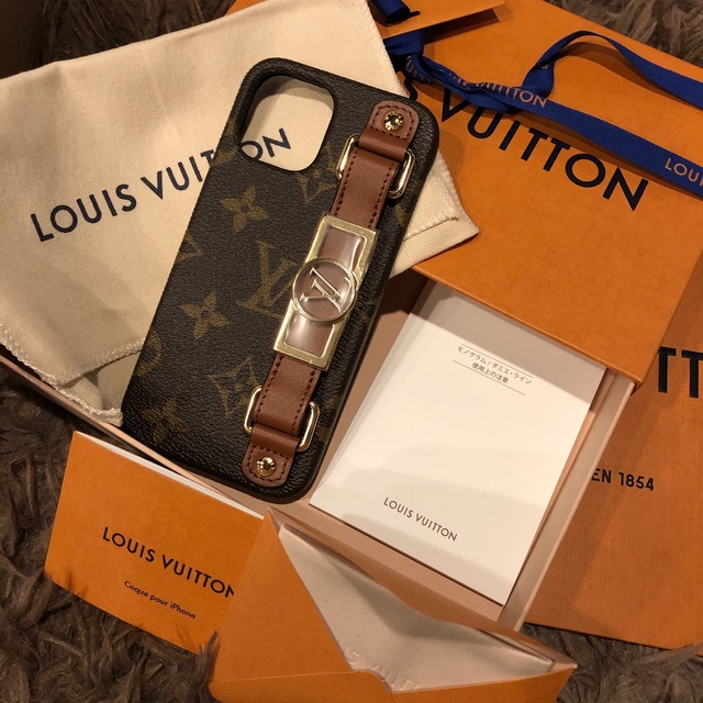 LOUIS VUITTON - ももひで様専用 ルイヴィトン iPhone12 ケース