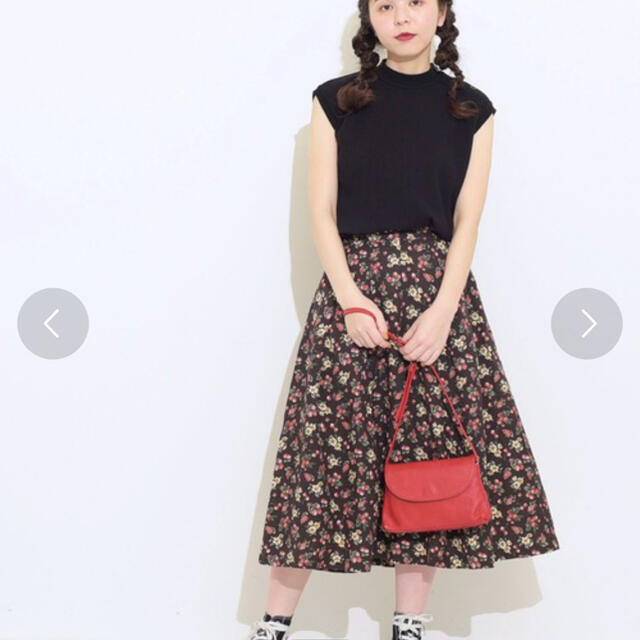 Dot&Stripes CHILDWOMAN(ドットアンドストライプスチャイルドウーマン)の花柄スカート レディースのスカート(ひざ丈スカート)の商品写真