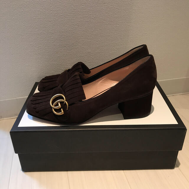 Gucci(グッチ)のsakiさん専用　GUCCIスエードパンプス レディースの靴/シューズ(ハイヒール/パンプス)の商品写真