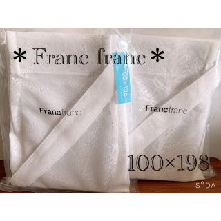 フランフラン(Francfranc)のお値引き😊🌸フランフランレースカーテン　ファーレース2枚セット🌸(レースカーテン)