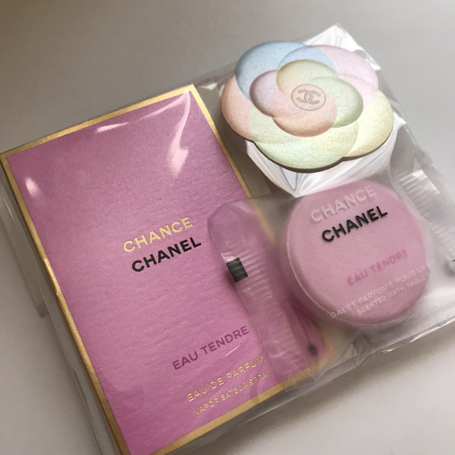 専用です！！CHANEL チャンスオータンドゥル バスタブレット 1