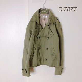 ビザッズ(BIZAZZ)のビザッズ　ミニタリー ジャケット　カーキー　新品(ミリタリージャケット)