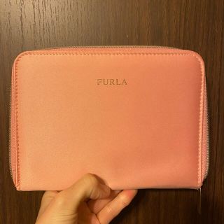 フルラ(Furla)のFURLA マルチケース(ポーチ)