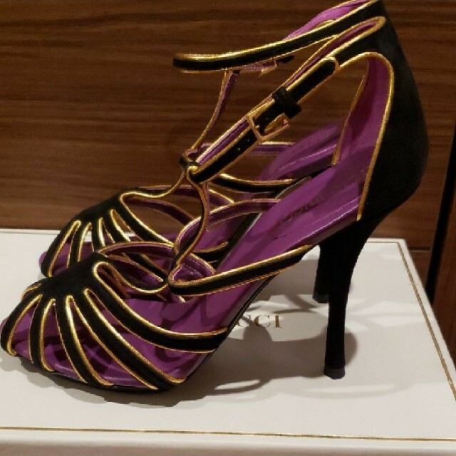 【EMILIO PUCCI】エミリオプッチ Size 36.5