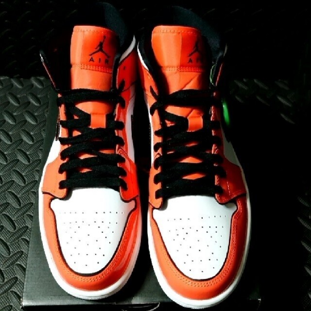 NIKE(ナイキ)のAir Jordan 1 Mid SE Turf Orange メンズの靴/シューズ(スニーカー)の商品写真