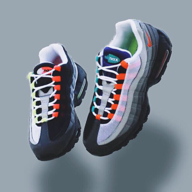 NIKE AIR MAX 95 greedy