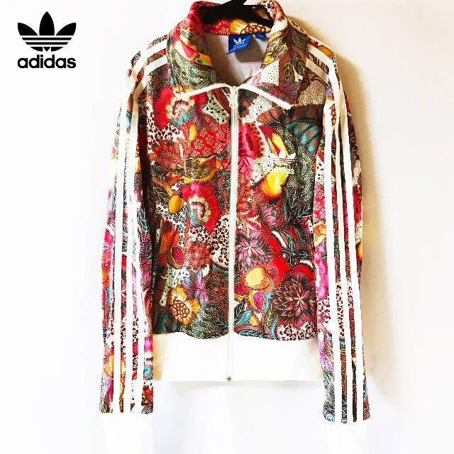 adidas(アディダス)の【adidas Originals】ボタニカル総柄 トレフォイル TJ レディースのジャケット/アウター(ナイロンジャケット)の商品写真