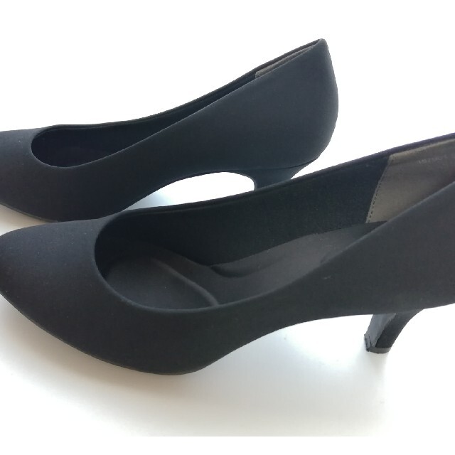 Marie Claire(マリクレール)のmarie claire bisパンプス黒 23.5cm  マットなブラック レディースの靴/シューズ(ハイヒール/パンプス)の商品写真