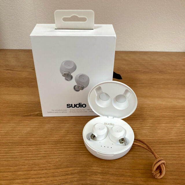 オーディオ機器新品！未使用！Sudio Fem ワイヤレスイヤホン