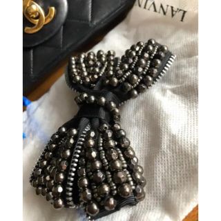 ランバンオンブルー(LANVIN en Bleu)の美品 ランバンオンブルー 高級 リボン ヘアアクセサリー兼 ブローチ(ブローチ/コサージュ)