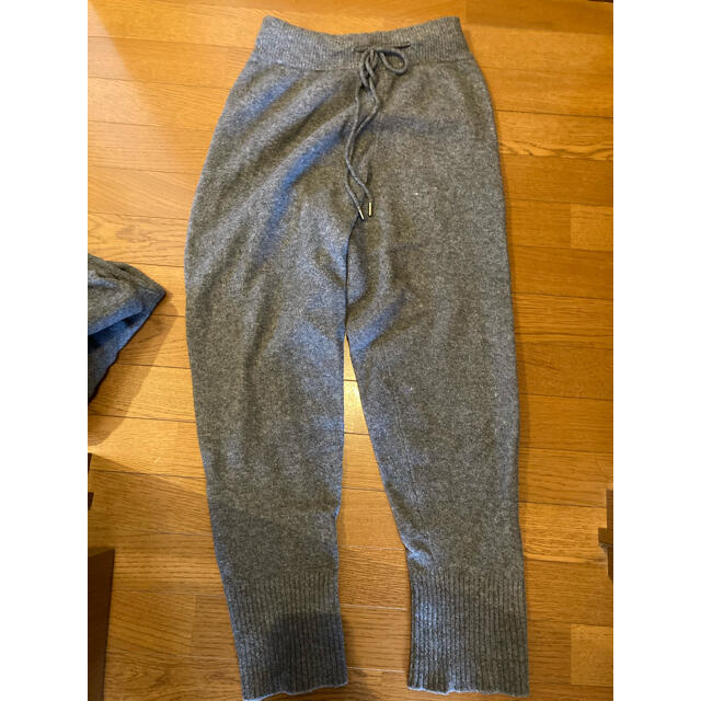 ZARA ザラ ニットパーカーニットパンツセットアップ