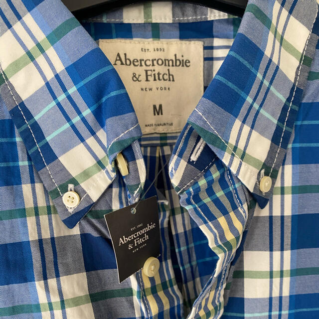 Abercrombie&Fitch(アバクロンビーアンドフィッチ)のアバクロ　半袖シャツ　新品　チェック メンズのトップス(シャツ)の商品写真