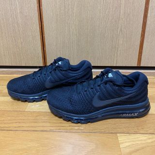 ナイキ エア マックス 2017 トリプルブラック 28.5 新品
