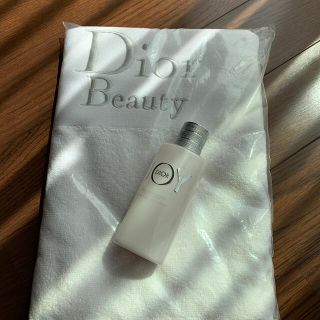 ディオール(Dior)のDior JOYボディミルク＆ノベルティーバスタオル(タオル/バス用品)