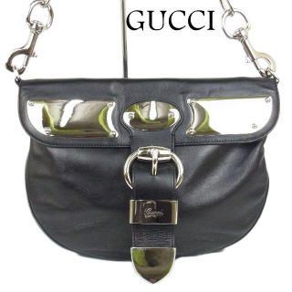 グッチ(Gucci)のグッチ ロゴ ベルト デザイン レザー メタル ショルダー バッグ(ショルダーバッグ)