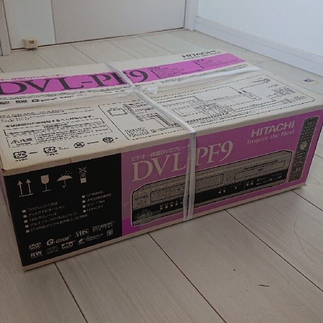 日立(ヒタチ)のDVD付ビデオデッキ 新品未開封 日立DVL-PF9 スマホ/家電/カメラのテレビ/映像機器(その他)の商品写真