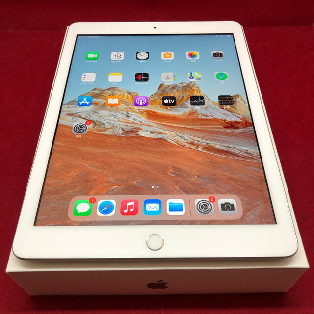 iPad6 32GB Wi-Fi+Cellular SIMフリーiPhone6s