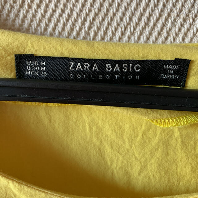 ZARA(ザラ)のZARA BASIC イエロー黄色　チュニック　Mサイズ レディースのトップス(チュニック)の商品写真