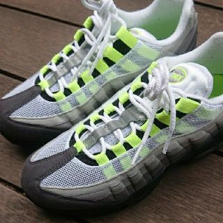 ナイキ(NIKE)のnike エアマックス95 イエローグラデ 24.5(スニーカー)