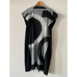 プリーツプリーズイッセイミヤケ(PLEATS PLEASE ISSEY MIYAKE)のPLEATS PLEASE ISSEY MIYAKE ワンピース(ひざ丈ワンピース)