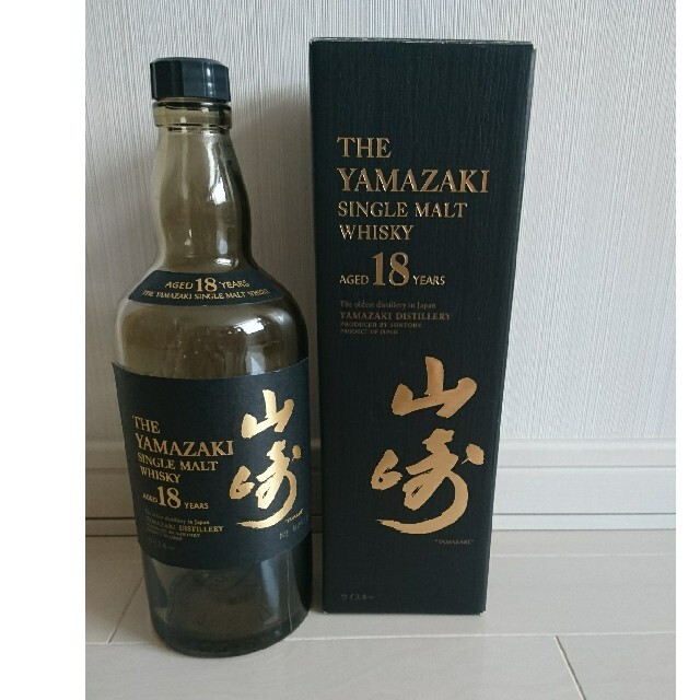 山崎18年空き瓶と空箱食品/飲料/酒 - ウイスキー