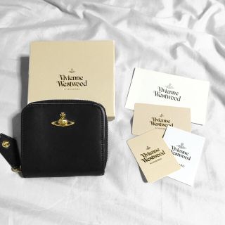 ヴィヴィアンウエストウッド(Vivienne Westwood)の新作 スクイグル柄 ジップ二つ折り財布(財布)