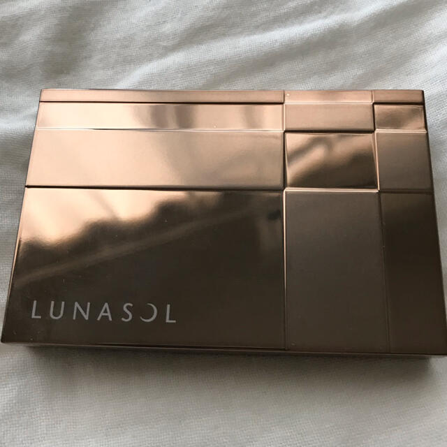 LUNASOL(ルナソル)のルナソル　スタイリングアイゾーンコンパクト　01  ナチュラルブラウン コスメ/美容のベースメイク/化粧品(パウダーアイブロウ)の商品写真