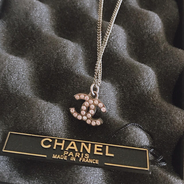 CHANEL(シャネル)の正規品CHANEL♥ネックレス レディースのアクセサリー(ネックレス)の商品写真