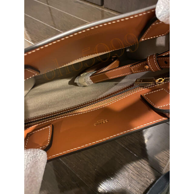 どこで 買う CELINE スモールバーティカルカバ サルキー sulky