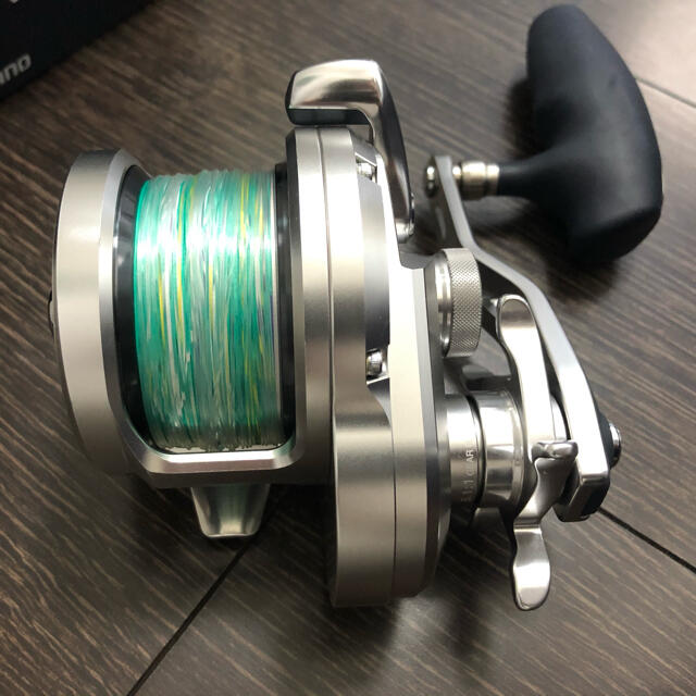 SHIMANO(シマノ)の17オシアジガー NR2001PG スポーツ/アウトドアのフィッシング(リール)の商品写真