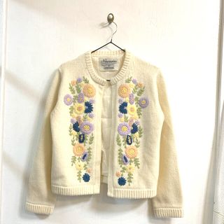 アナトリエ(anatelier)のネセセア  ニット刺繍カーディガン(カーディガン)