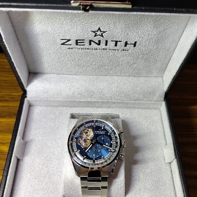 ZENITH(ゼニス)のゼニス エルプリメロ クロノマスター １９６９ 付属品あり メンズの時計(腕時計(アナログ))の商品写真