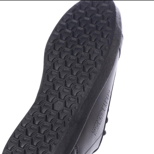 moz スニーカー ブラック 23.0 レディースの靴/シューズ(スニーカー)の商品写真