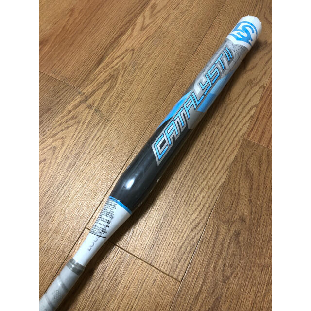 Louisville Slugger ソフトボール2号 カタリスト2 78 580g 新品未開封の通販 By みずいろ S Shop ルイスビルスラッガーならラクマ