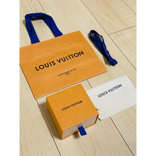 LOUIS VUITTON - 美品 ルイヴィトン 紙袋 ショップ袋 空箱 保存袋の 
