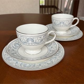 ウェッジウッド(WEDGWOOD)の【未使用美品】ウェッジウッド★ドルフィンホワイト★トリオ　ペア(食器)