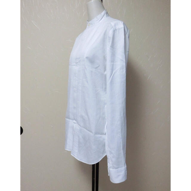 DEUXIEME CLASSE(ドゥーズィエムクラス)のMuu様専用  Deuxieme Classe 白い襟無しの長袖シャツ レディースのトップス(シャツ/ブラウス(長袖/七分))の商品写真