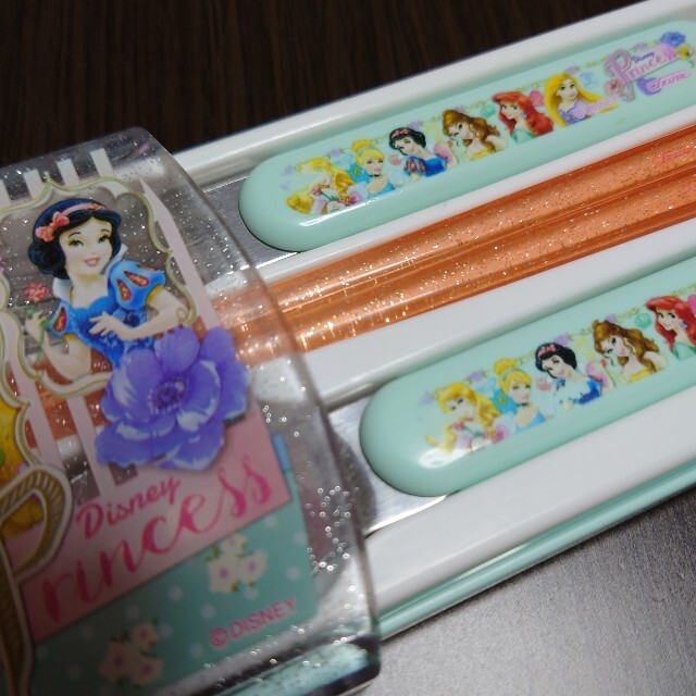 Disney(ディズニー)の専用　プリンセスお箸セット キッズ/ベビー/マタニティの授乳/お食事用品(スプーン/フォーク)の商品写真