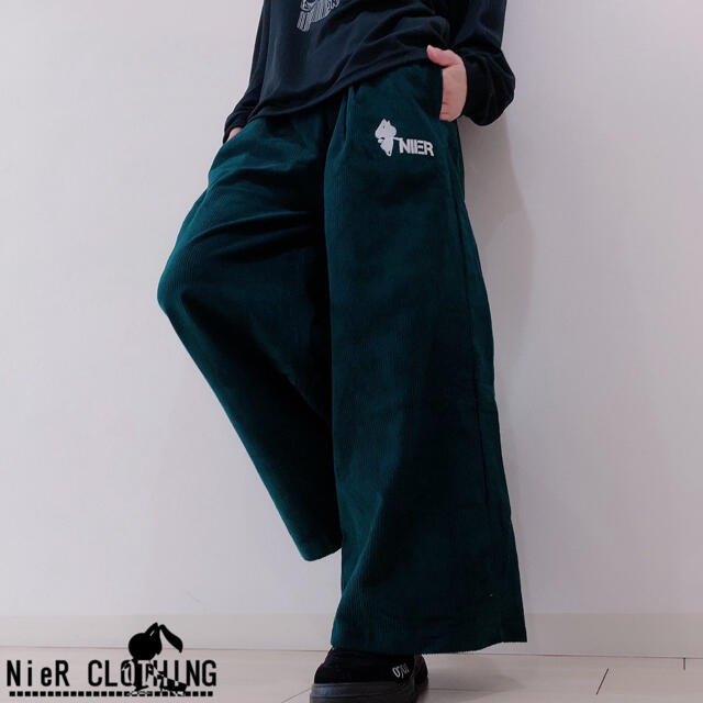 NieR WIDE PANTS コーデュロイ ワイドパンツ  男女兼用 レディースのパンツ(カジュアルパンツ)の商品写真