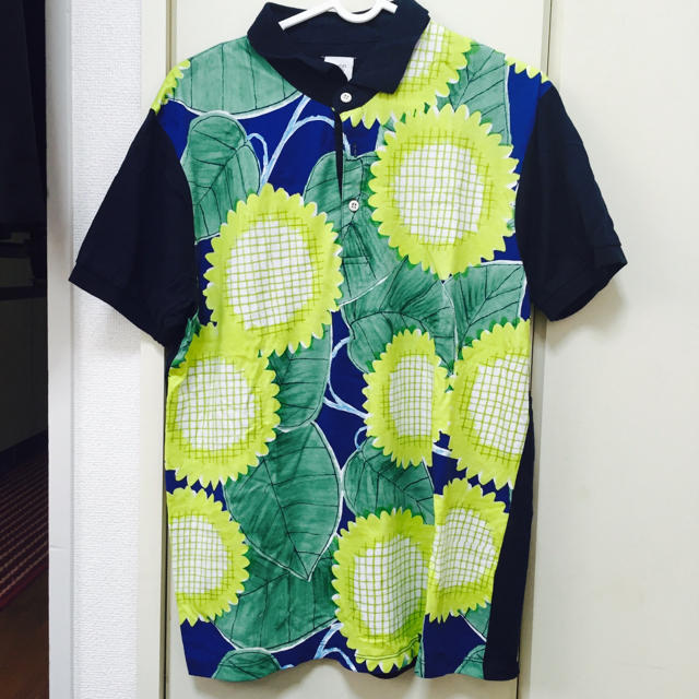 Design Tshirts Store graniph(グラニフ)のグラニフ ひまわり ポロシャツ レディースのトップス(ポロシャツ)の商品写真