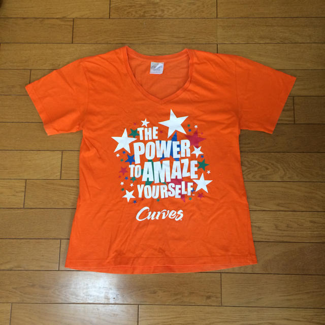 カーブスTシャツ レディースのトップス(Tシャツ(半袖/袖なし))の商品写真