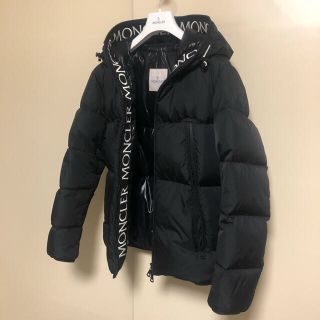 モンクレール(MONCLER)の最後のお値下げです。モンクレール　ダウンジャケット　モンクラー(ダウンジャケット)