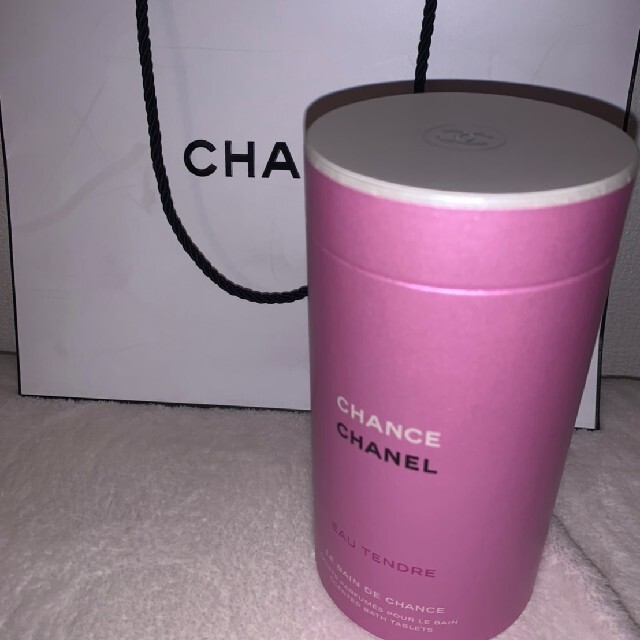 特別限定品】新品 CHANEL入浴剤 チャンスオータンドゥル バス 特別限定品】新品 CHANEL入浴剤 チャンスオータンドゥル バス