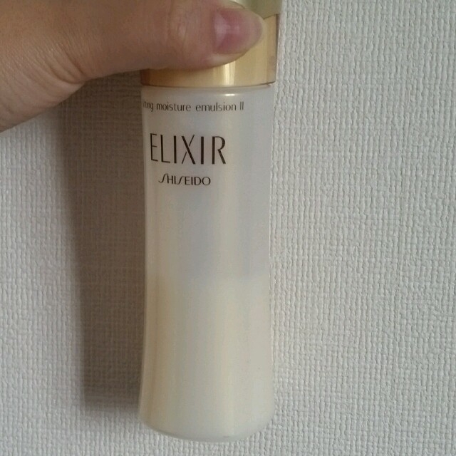 SHISEIDO (資生堂)(シセイドウ)のELIXIR 乳液 コスメ/美容のスキンケア/基礎化粧品(乳液/ミルク)の商品写真