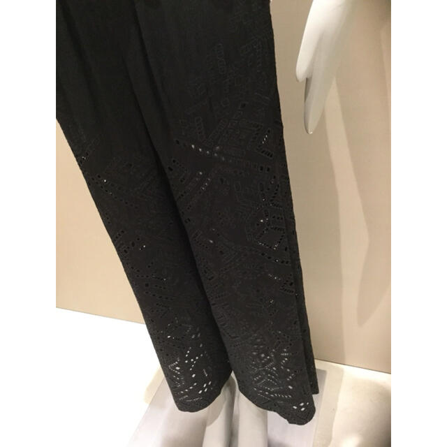 Theory アイレット刺繍パンツ